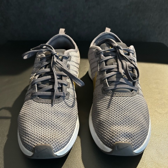 Nike Dualtone Racer Sneakers - Picture 4 of 8